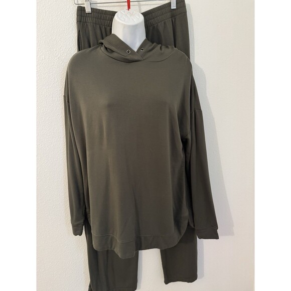 Max & Mia Women's Cozy Knit Lounge Set 2-Piece Olive Green Hooded EUC Wide Leg - Picture 4 of 9